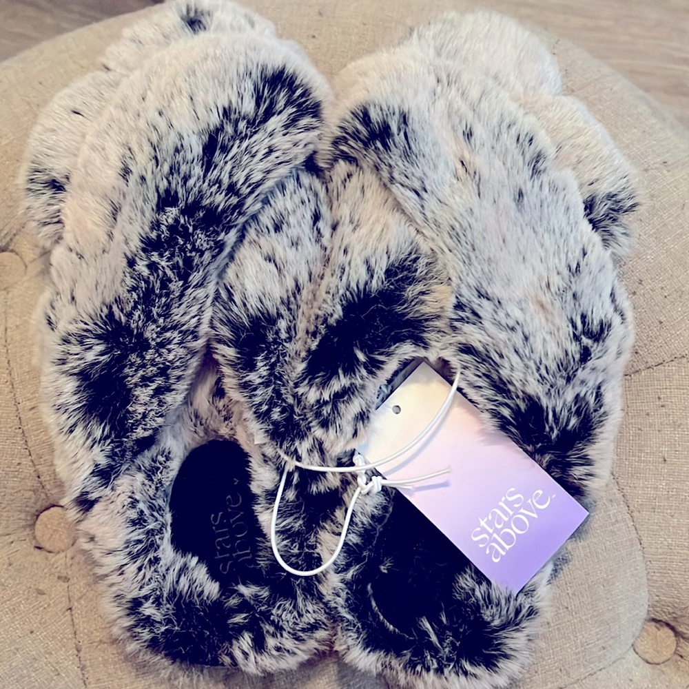 Black Licorice Crossband Fur Slippers